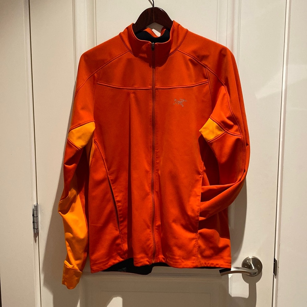 Arc’teryx Men’s Running Zip-up